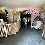 La Terrasse Des Spas - Restaurant - Institut Massage